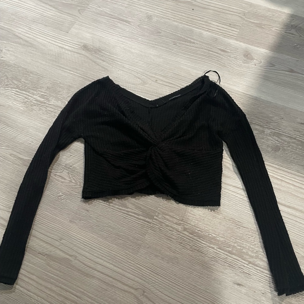 Black crop top